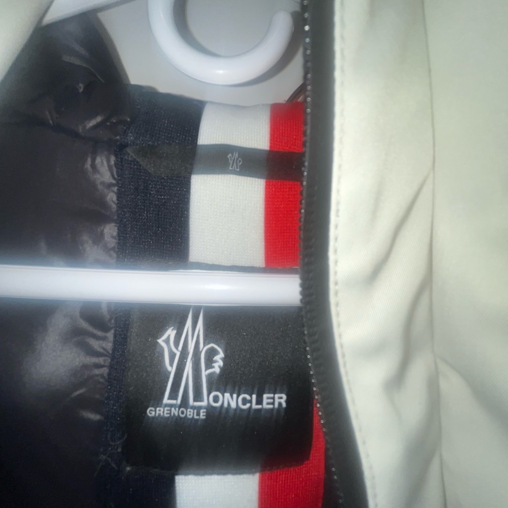 Moncler Grenoble women’s white down jacket - Picture 10 of 15